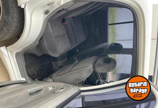 Camionetas - Suzuki Grand Vitara 2006 Nafta 180000Km - En Venta