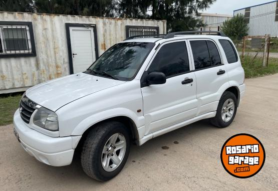 Camionetas - Suzuki Grand Vitara 2006 Nafta 180000Km - En Venta