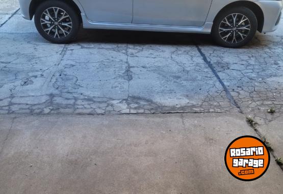 Autos - Toyota XLS AT 2018 Nafta 19500Km - En Venta