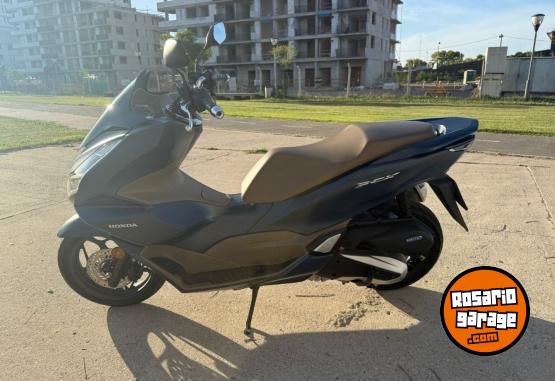 Motos - Honda pcx 160 2024 Nafta 11500Km - En Venta