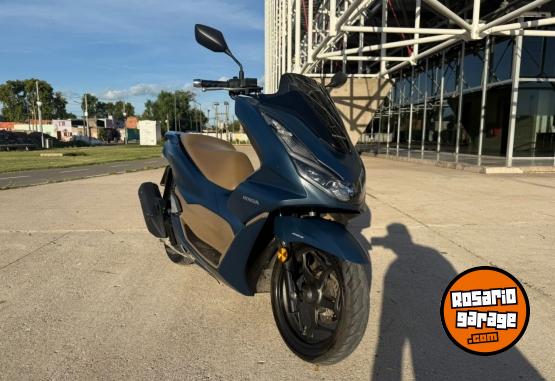 Motos - Honda pcx 160 2024 Nafta 11500Km - En Venta