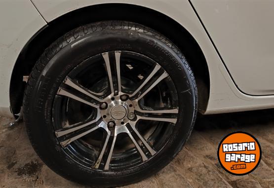 Autos - Ford Fiesta S 2015 Nafta 125000Km - En Venta