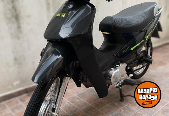 Motos - Motomel Blitz 2024 Nafta 6600Km - En Venta