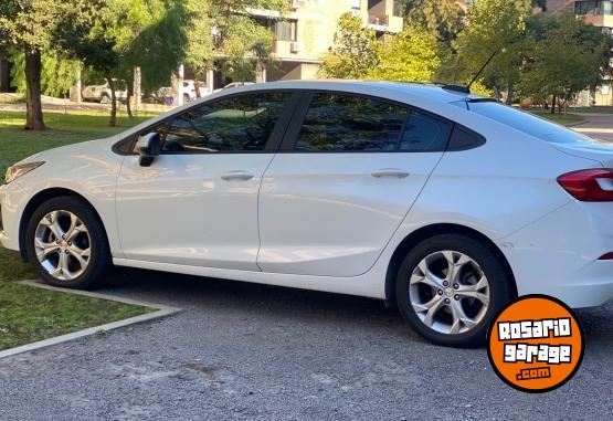 Autos - Chevrolet Cruze LT 2022 Nafta 59000Km - En Venta