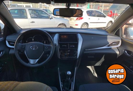 Autos - Toyota Yaris xls 2023 Nafta 30000Km - En Venta