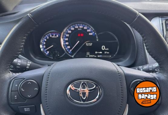 Autos - Toyota Yaris xls 2021 Nafta 30000Km - En Venta