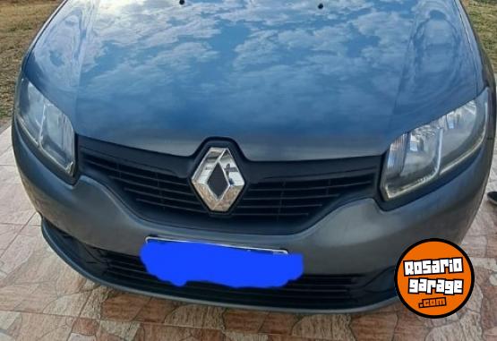 Autos - Renault LOGAN authentique plus 2019 Nafta 120000Km - En Venta