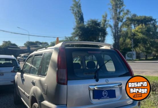 Autos - Nissan X-TRAIL 2.5 TODO TERRENO 2008 Nafta 220000Km - En Venta