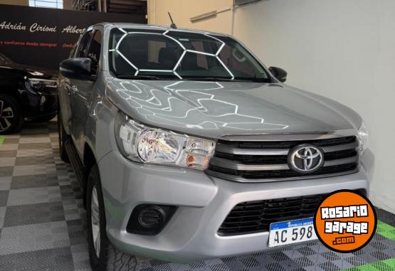 Camionetas - Toyota Hilux 2018 Diesel 92000Km - En Venta