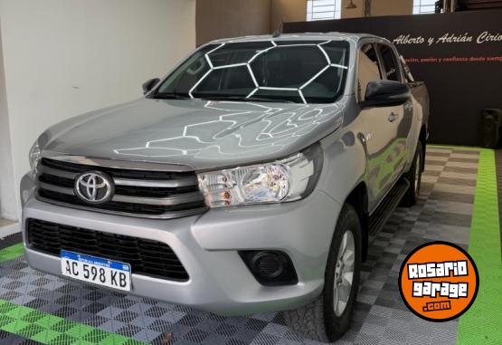Camionetas - Toyota Hilux 2018 Diesel 92000Km - En Venta