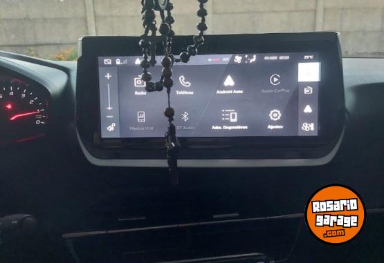 Autos - Peugeot 208 2023 Nafta 49000Km - En Venta