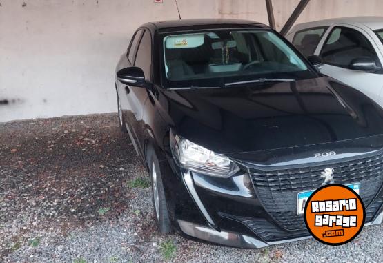 Autos - Peugeot 208 2023 Nafta 49000Km - En Venta