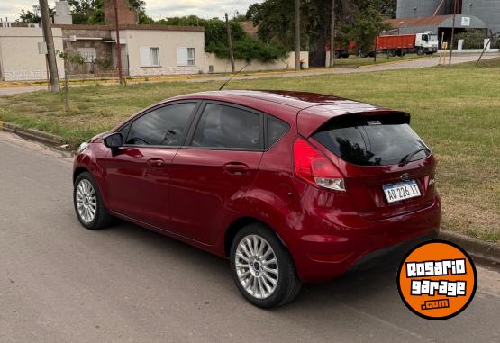 Autos - Ford Fiesta 2017 Nafta 130000Km - En Venta