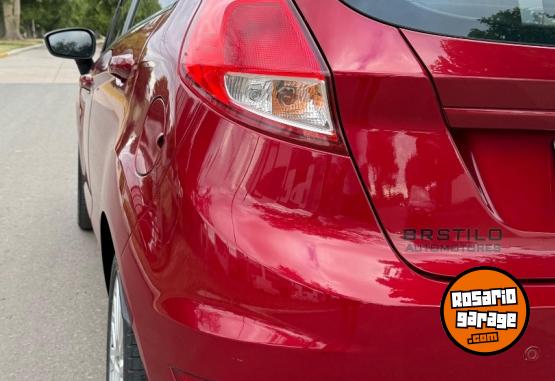 Autos - Ford Fiesta 2017 Nafta 130000Km - En Venta