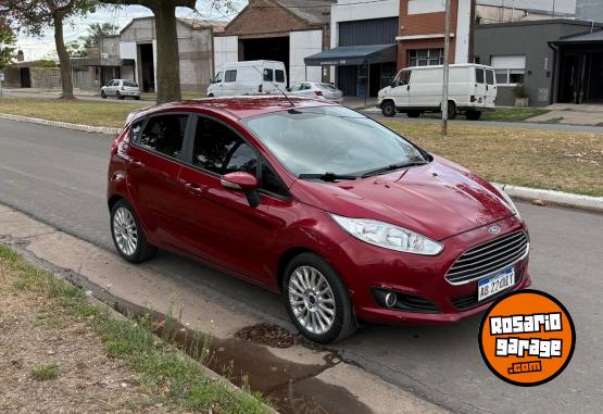 Autos - Ford Fiesta 2017 Nafta 130000Km - En Venta