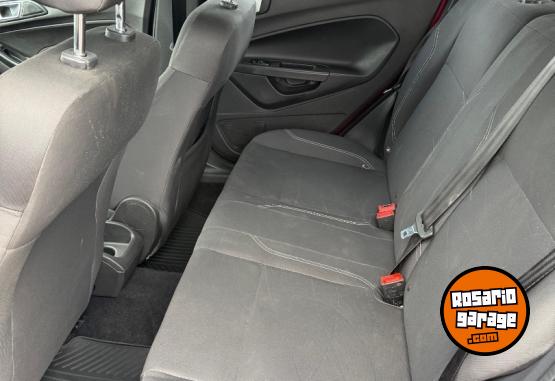 Autos - Ford Fiesta 2017 Nafta 130000Km - En Venta