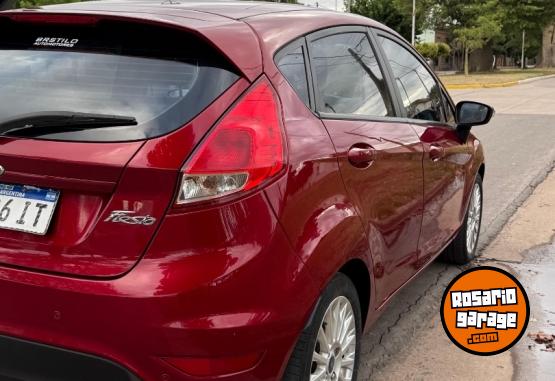 Autos - Ford Fiesta 2017 Nafta 130000Km - En Venta