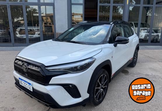 Autos - Toyota Corolla Cross 2023 Nafta 30000Km - En Venta