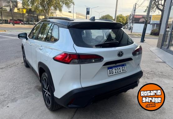 Autos - Toyota Corolla Cross 2023 Nafta 30000Km - En Venta