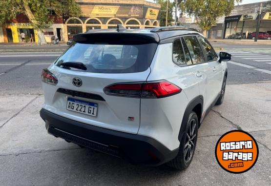 Autos - Toyota Corolla Cross 2023 Nafta 30000Km - En Venta