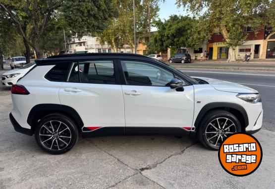 Autos - Toyota Corolla Cross 2023 Nafta 30000Km - En Venta