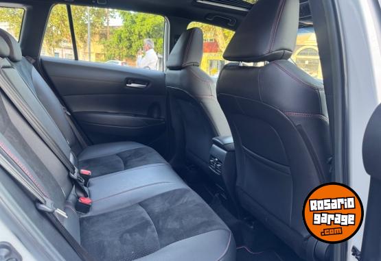 Autos - Toyota Corolla Cross 2023 Nafta 30000Km - En Venta