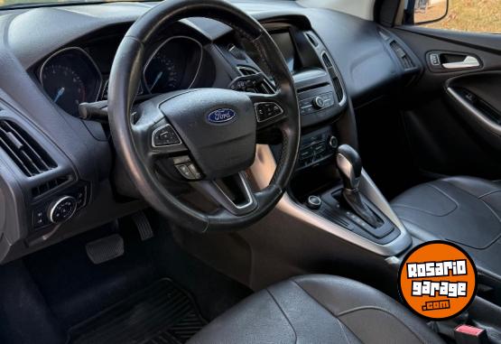 Autos - Ford Focus 2017 Nafta 140000Km - En Venta