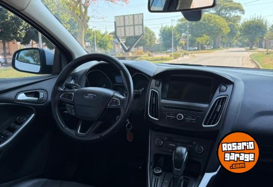 Autos - Ford Focus 2017 Nafta 140000Km - En Venta
