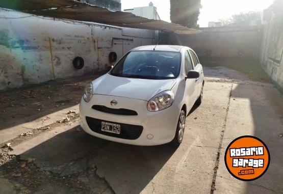 Autos - Nissan MARCH 2015 Nafta 98768Km - En Venta