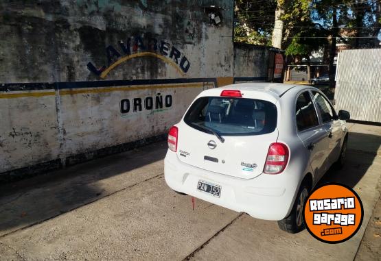 Autos - Nissan MARCH 2015 Nafta 98768Km - En Venta