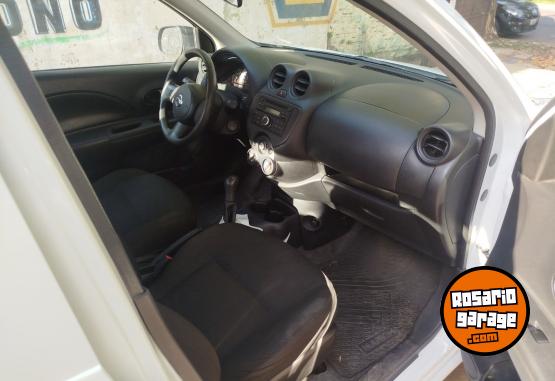 Autos - Nissan MARCH 2015 Nafta 98768Km - En Venta