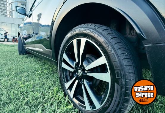 Autos - Nissan Kicks advance CVT 1.6 2022 Nafta 98000Km - En Venta