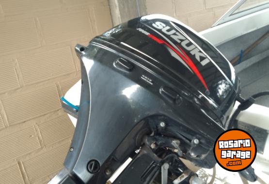 Embarcaciones - Fishing 4.30 con Suzuki 20 4 tiempo todo 2018 - En Venta