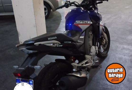 Motos - Honda Cb twister 2017 Nafta 42000Km - En Venta