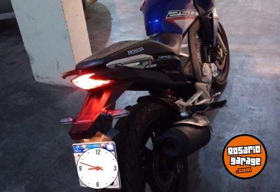 Motos - Honda Cb twister 2017 Nafta 42000Km - En Venta