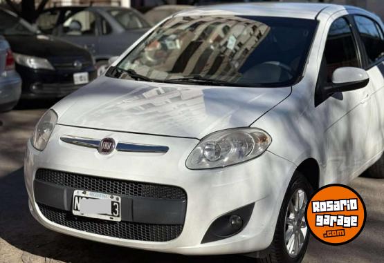 Autos - Fiat Palio Attractive 2014 Nafta 140000Km - En Venta