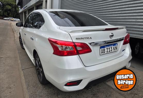 Autos - Nissan Sentra sr 2017 Nafta 88000Km - En Venta