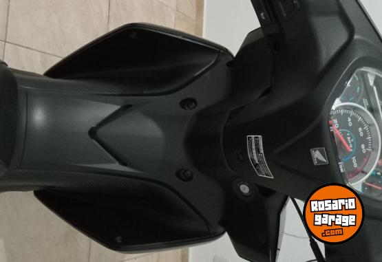 Motos - Honda Wave 2021 Nafta 5800Km - En Venta