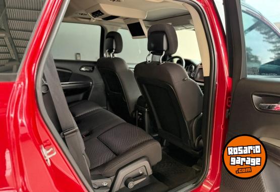 Camionetas - Dodge Journey SXT 2013 Nafta 63000Km - En Venta