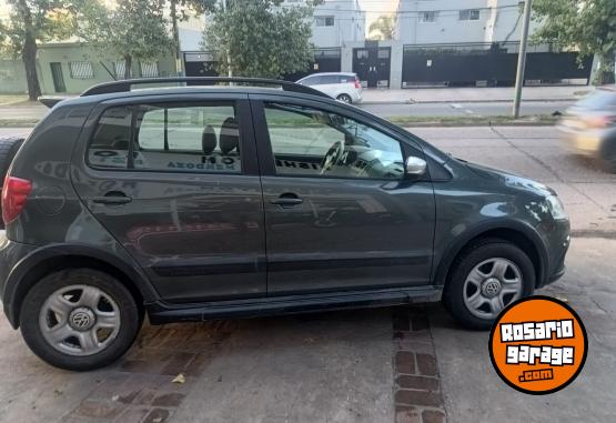 Autos - Volkswagen CROSS FOX 2014 GNC 130000Km - En Venta