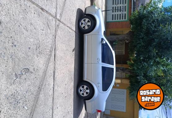 Autos - Volkswagen Bora 2011 GNC 300000Km - En Venta