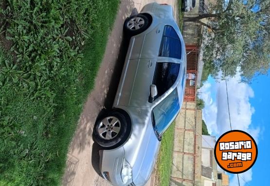 Autos - Volkswagen Bora 2011 GNC 300000Km - En Venta