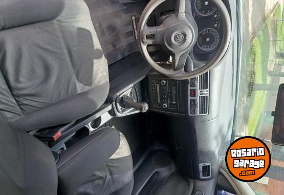 Autos - Volkswagen Bora 2011 GNC 300000Km - En Venta