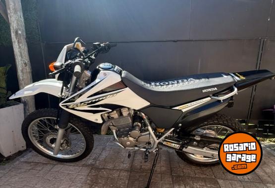 Motos - Honda Tornado XR 250 2013 Nafta 9800Km - En Venta