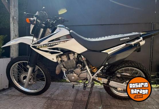 Motos - Honda Tornado XR 250 2013 Nafta 9800Km - En Venta