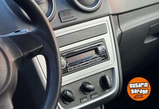 Autos - Volkswagen Gol trend 2014 Nafta 100000Km - En Venta