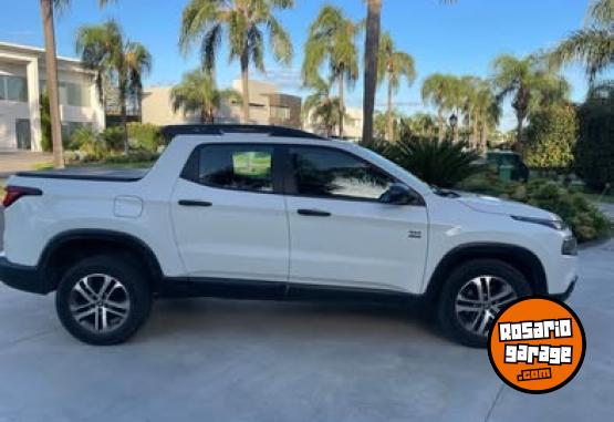 Camionetas - Fiat Toro 2018 Diesel 126000Km - En Venta