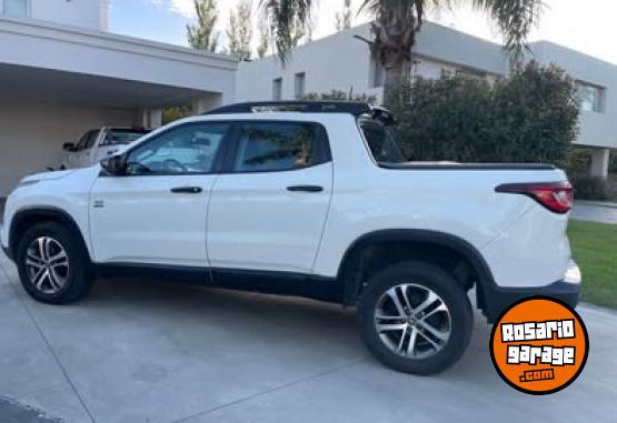 Camionetas - Fiat Toro 2018 Diesel 126000Km - En Venta