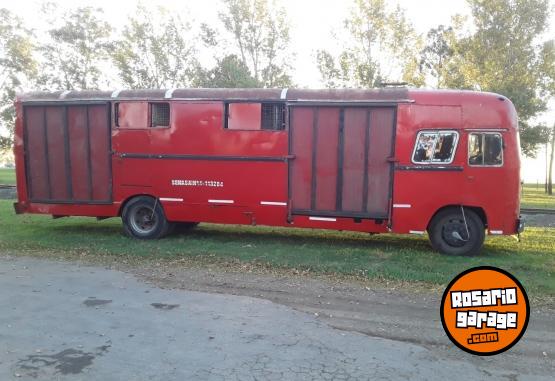 Camiones y Gr�as - Muy bueno - En Venta