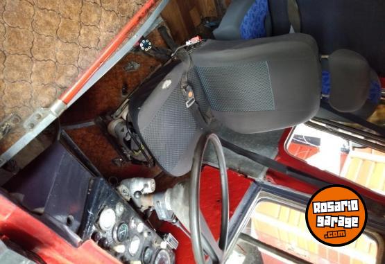 Camiones y Gr�as - Muy bueno - En Venta